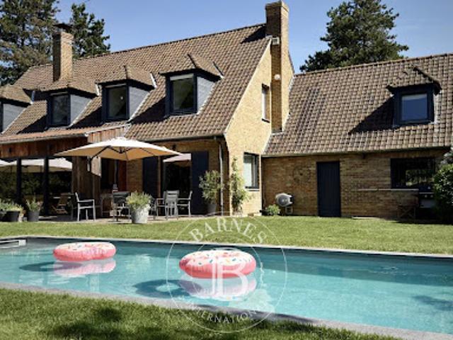 Vente Maison 10 pièces 250 m2 Croix