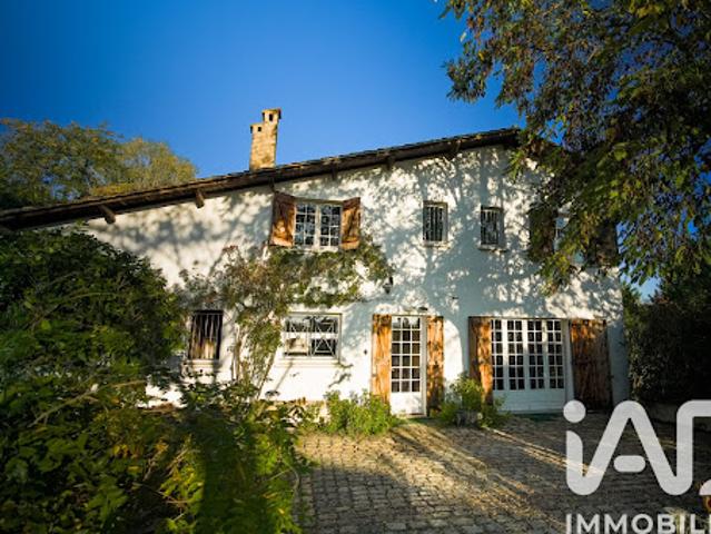 Vente Maison 10 pièces 251 m2 Libourne