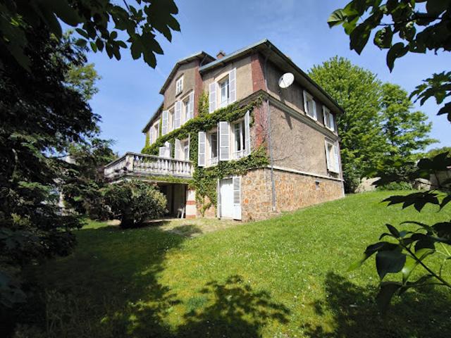 Vente Maison 10 pièces 257 m2 Chateau thierry