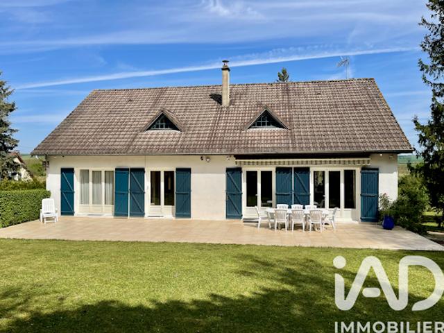 Vente Maison 10 pièces 257 m2 Noe