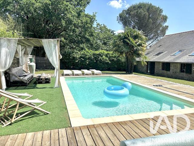 Vente Maison 10 pièces 256 m2 Saint Etienne de Montluc