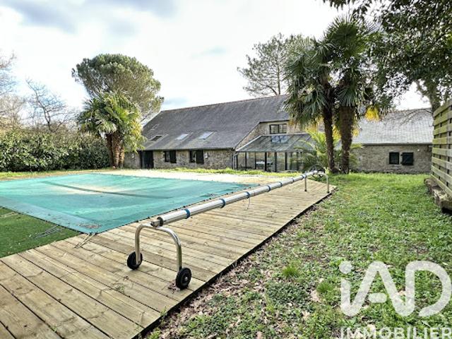 Vente Maison 10 pièces 256 m2 Saint Etienne de Montluc