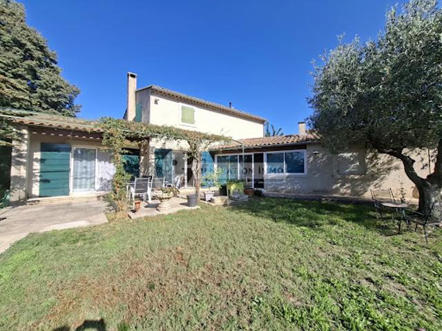 Vente Maison 10 pièces 258.6 m2 Saint Rémy de Provence