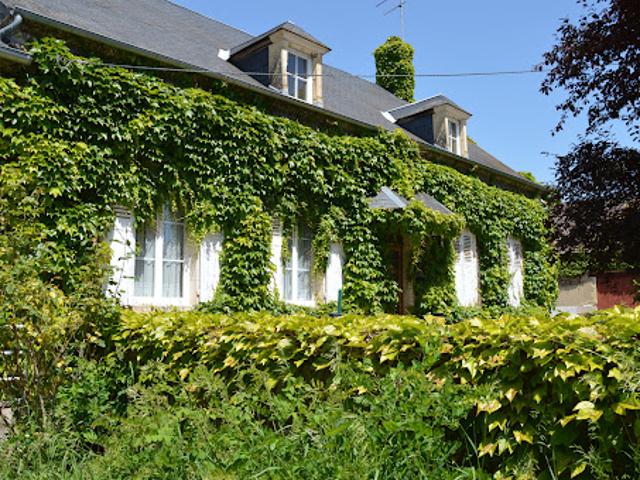 Vente Maison 10 pièces 258 m2 La Guerche sur l'Aubois