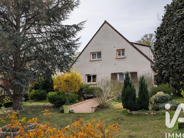 Vente Maison 10 pièces 258 m2 Osny