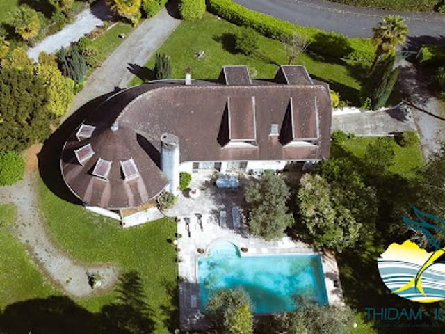 Vente Maison 10 pièces 259.95 m2 Nay