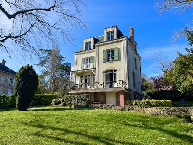Vente Maison 10 pièces 259 m2 Villers sur Mer