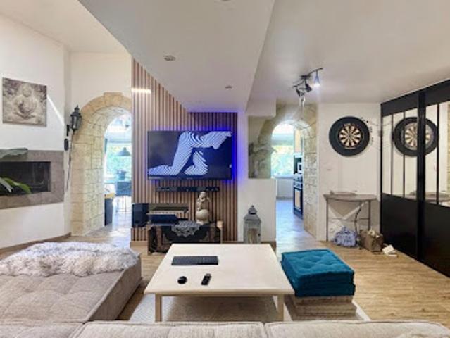 Vente Maison 10 pièces 260 m2 Cabasse
