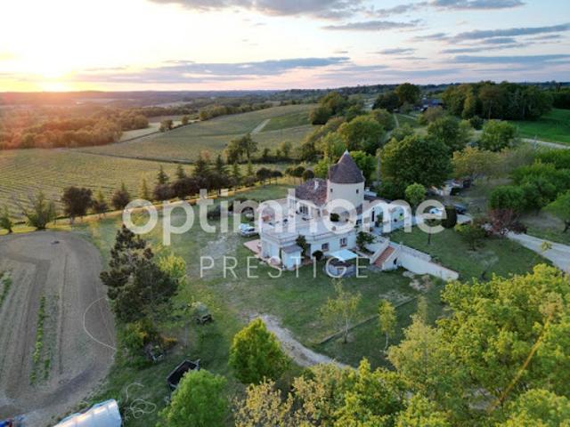 Vente Maison 10 pièces 260 m2 Courrensan