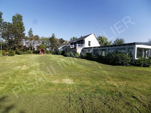 Vente Maison 10 pièces 260 m2 Criquebeuf en Caux