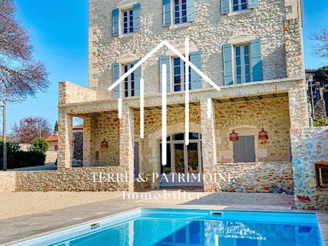 Vente Maison 10 pièces 260 m2 Labastide de Virac