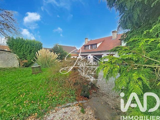 Vente Maison 10 pièces 261 m2 Péroy les Gombries
