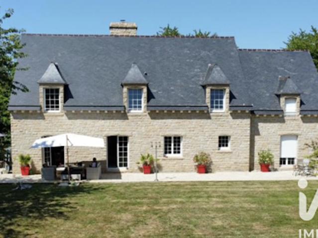 Vente Maison 10 pièces 264 m2 Corseul