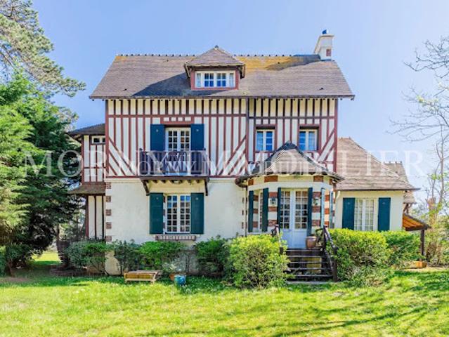 Vente Maison 10 pièces 265 m2 Deauville