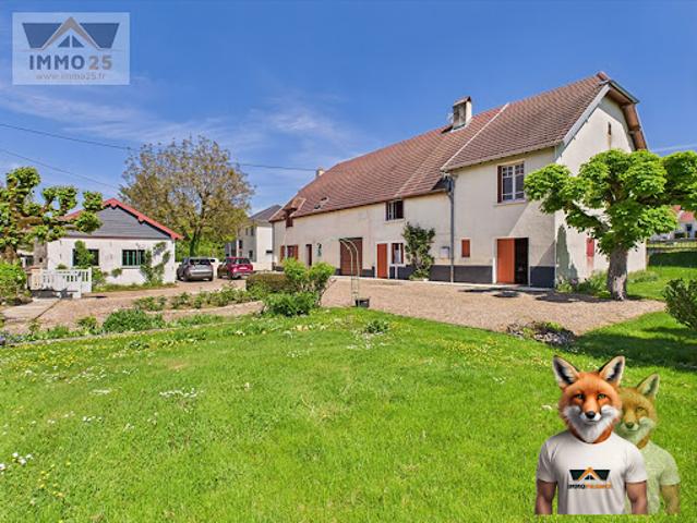 Vente Maison 10 pièces 266 m2 Cresancey