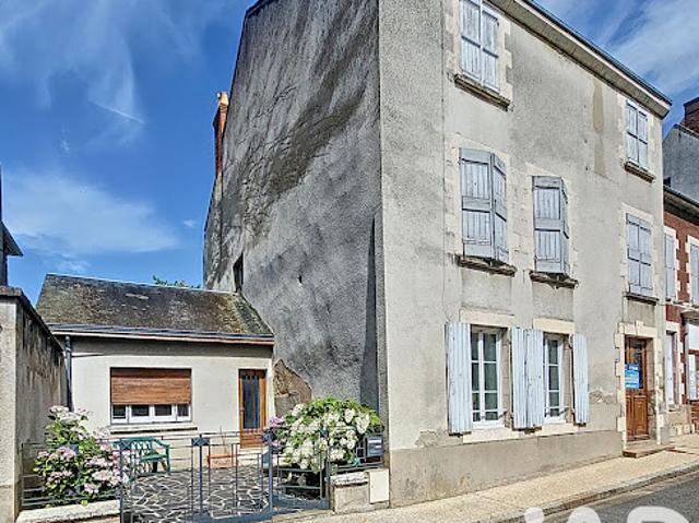 Vente Maison 10 pièces 270 m2 Bonny sur Loire