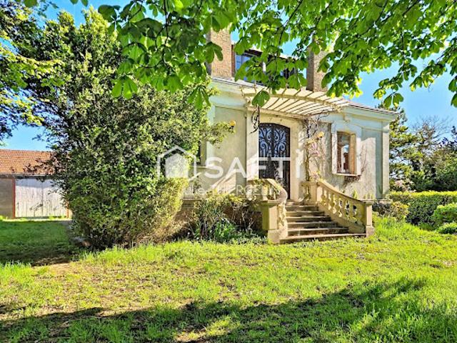 Vente Maison 10 pièces 270 m2 Boynes