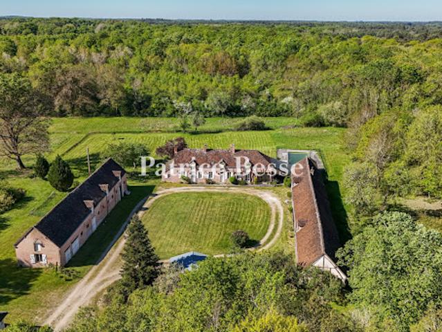 Vente Maison 10 pièces 270 m2 Sully sur Loire