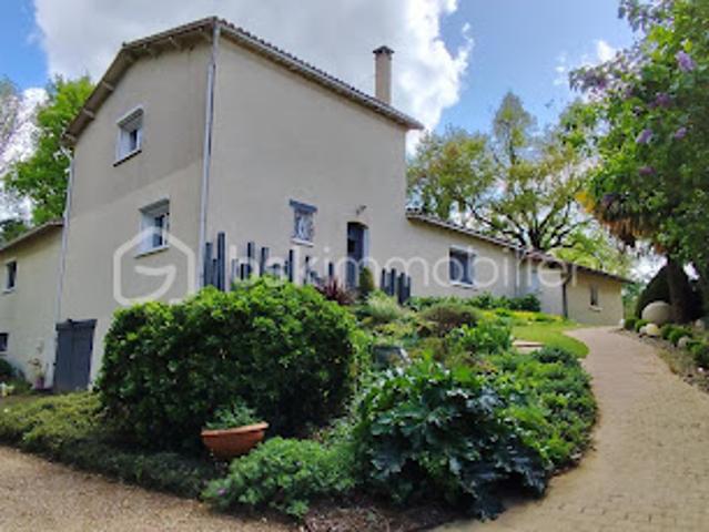 Vente Propriété 10 pièces 277 m2 Auge