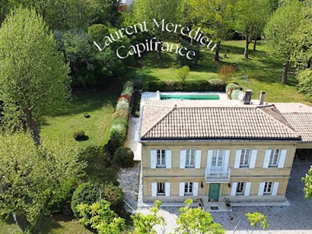 Vente Maison 10 pièces 275 m2 Bordeaux