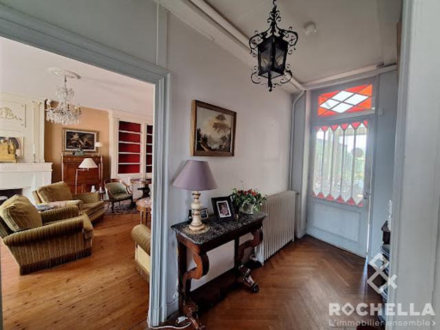 Vente Maison 10 pièces 275 m2 Marans