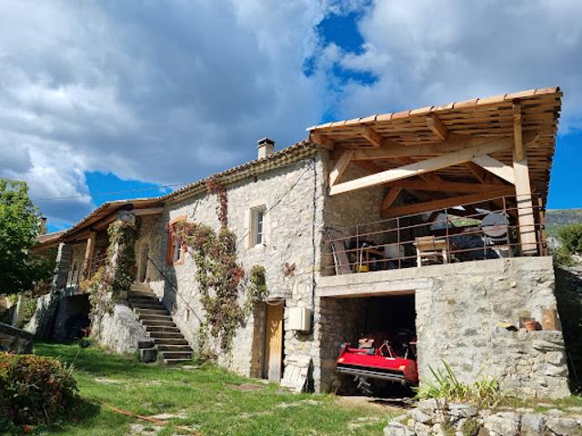 Vente Maison 10 pièces 278 m2 Sisteron