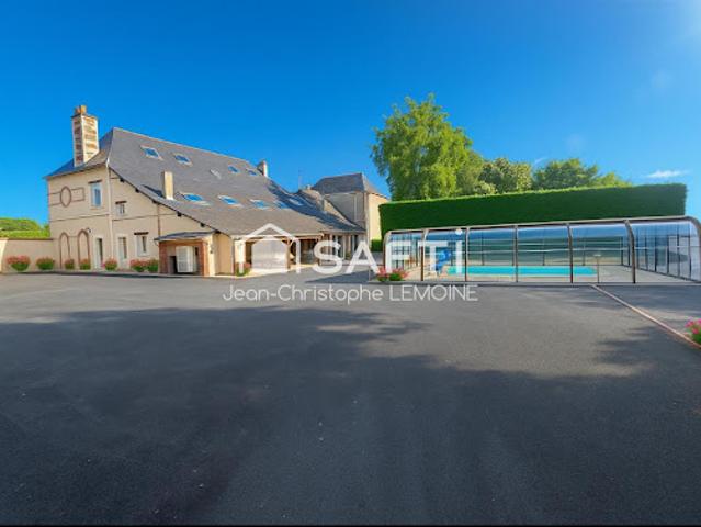 Vente Maison 10 pièces 283 m2 Craon