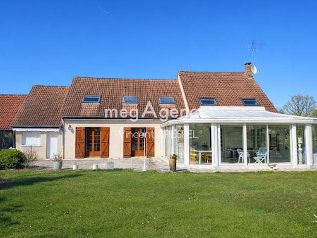 Vente Maison 10 pièces 283 m2 La fleche
