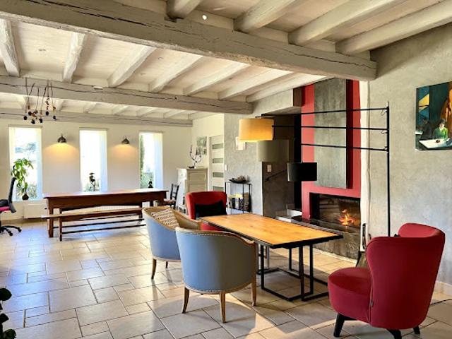 Vente Maison 10 pièces 280.44 m2 Le Buisson de Cadouin
