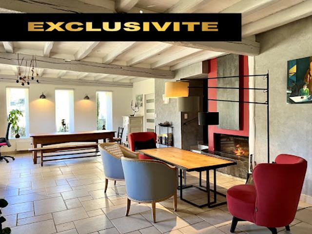 Vente Maison 10 pièces 280.44 m2 Le Buisson de Cadouin