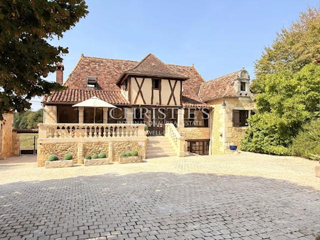Vente Maison 10 pièces 280 m2 Vergt