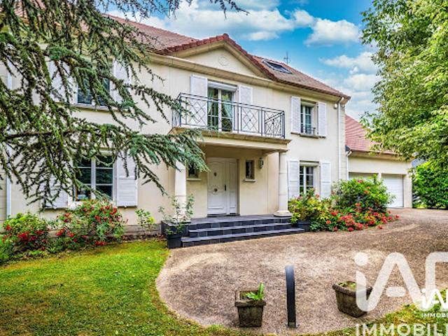 Vente Maison 10 pièces 281 m2 Bornel