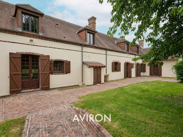 Vente Maison 10 pièces 282 m2 Tremblay les Villages