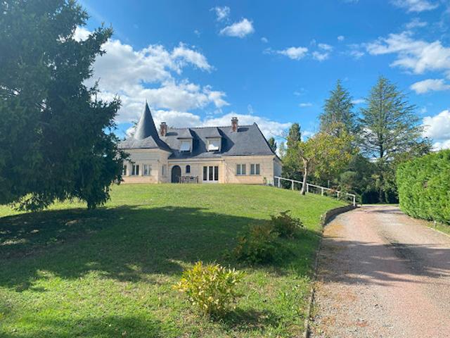 Vente Maison 10 pièces 282 m2 Loire Authion