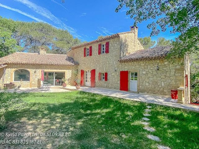 Vente Maison 10 pièces 282 m2 Rognes
