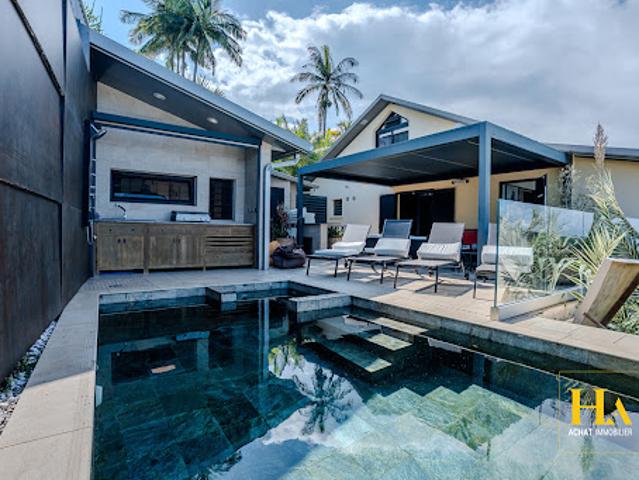 Vente Maison 10 pièces 282 m2 Saint Pierre