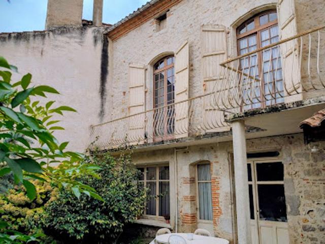 Vente Maison 10 pièces 287 m2 Layrac