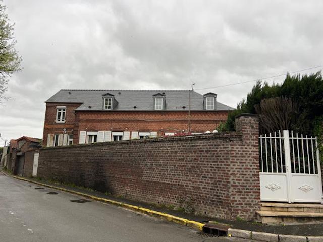 Vente Maison 10 pièces 285 m2 Hirson