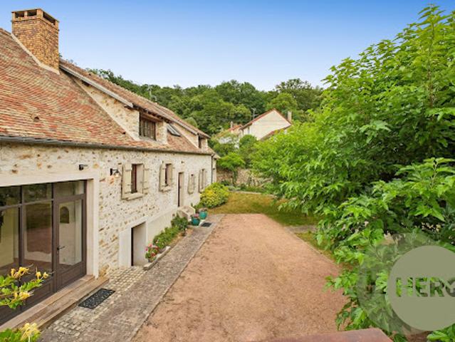 Vente Maison 10 pièces 285 m2 Montfort l'Amaury