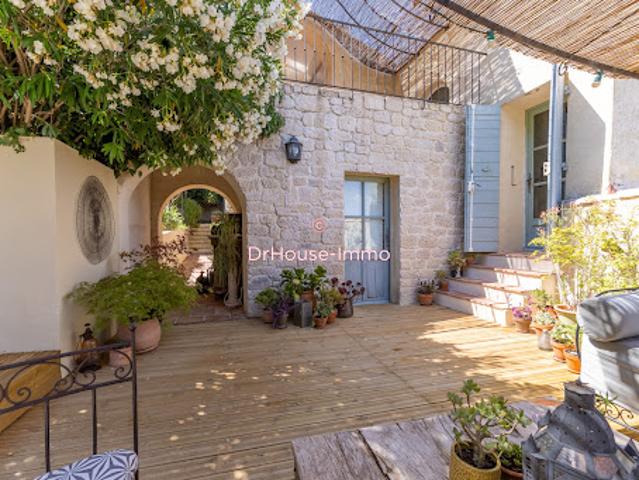Vente Maison 10 pièces 286 m2 Ventabren