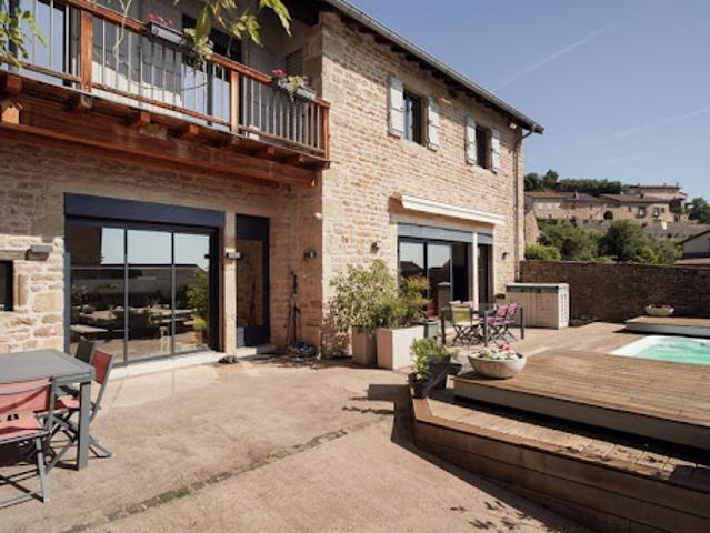 Vente Maison 10 pièces 289 m2 Solutré Pouilly