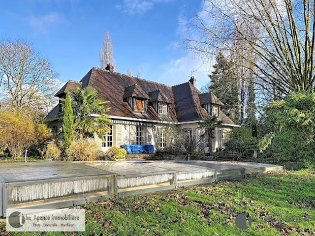 Vente Maison 10 pièces 290 m2 Bourg Achard
