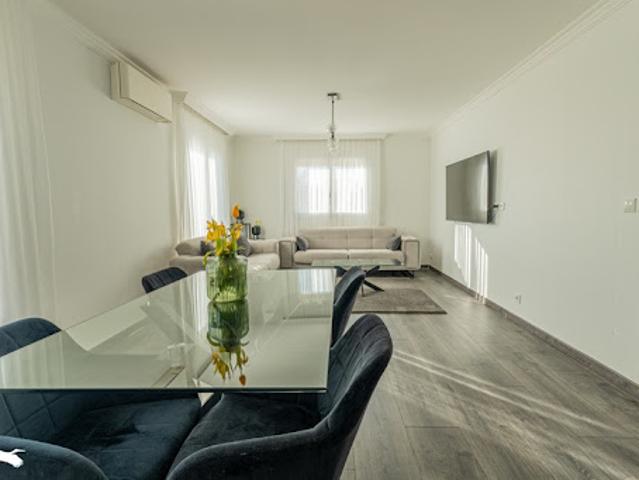 Vente Maison 10 pièces 291 m2 Cenon