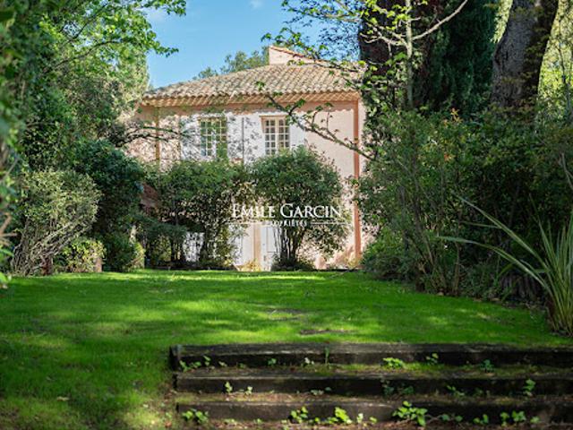 Vente Maison 10 pièces 295 m2 Aix en Provence