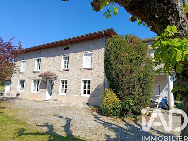 Vente Maison 10 pièces 295 m2 Izeaux