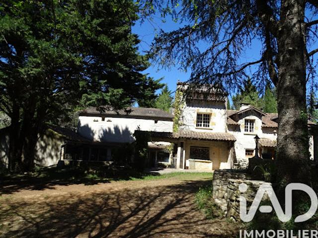 Vente Maison 10 pièces 295 m2 Puy l'Evêque