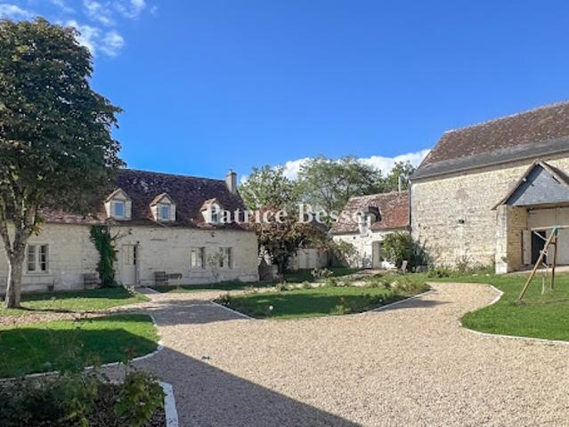 Vente Maison 10 pièces 295 m2 Sainte Maure de Touraine