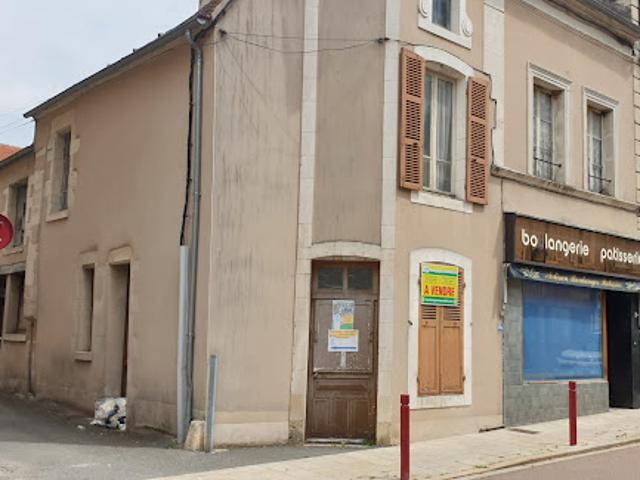 Vente Maison 10 pièces 200 m2 Varzy