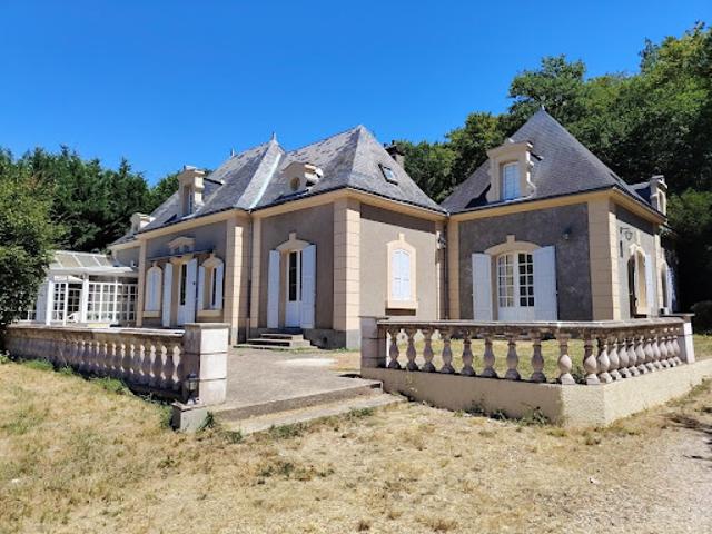 Vente Maison 10 pièces 200 m2 Cour Cheverny