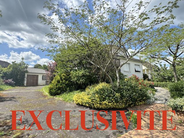 Vente Maison 10 pièces 200 m2 Eguzon Chantôme